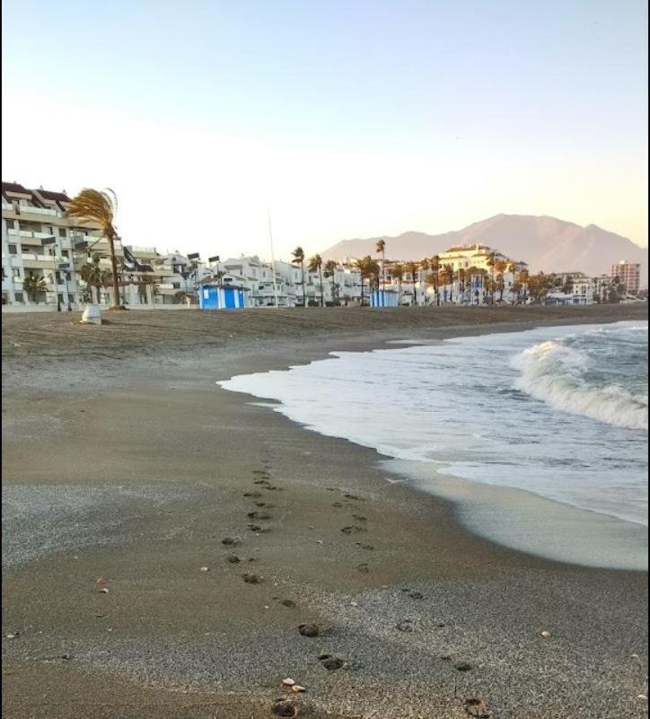 Lovely Aldea Beach Apartment Manilva Luaran gambar