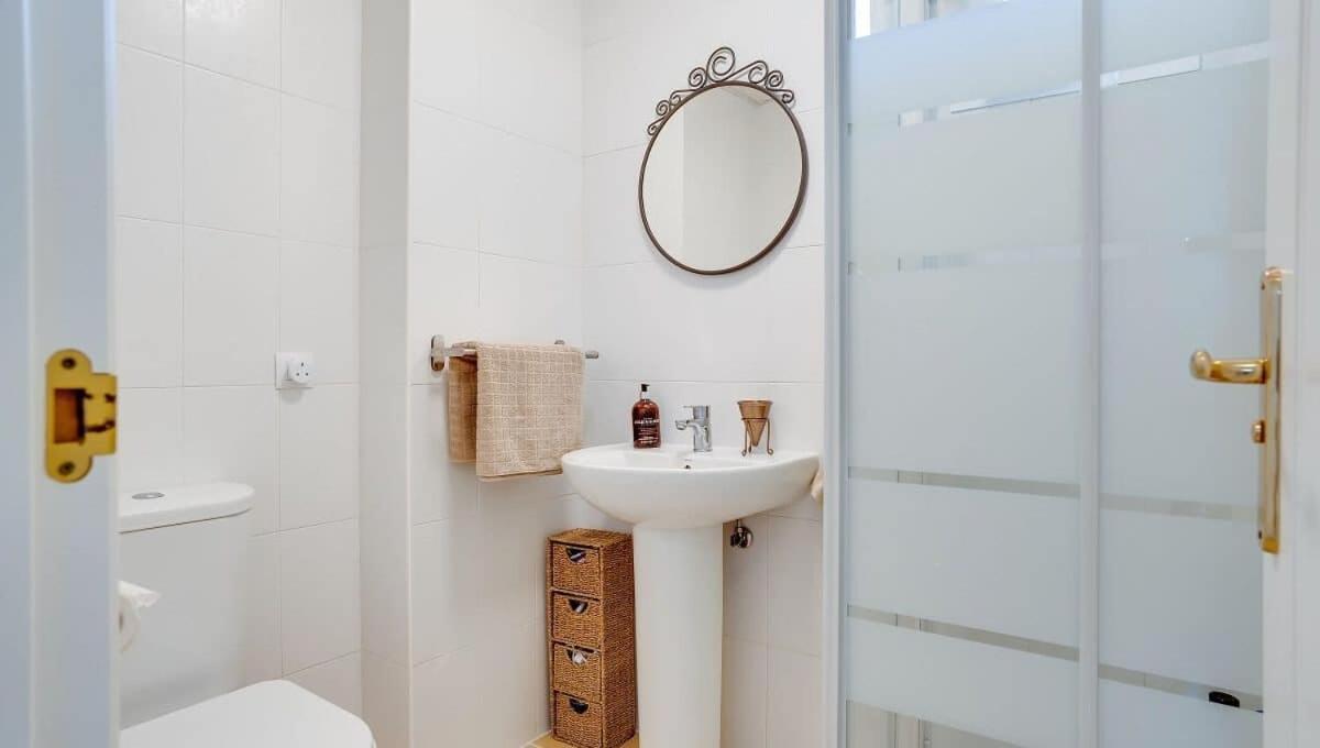 Lovely Aldea Beach Apartment Manilva Luaran gambar