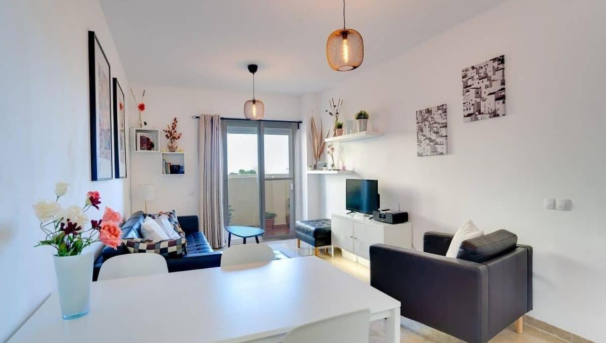 Lovely Aldea Beach Apartment Manilva Luaran gambar